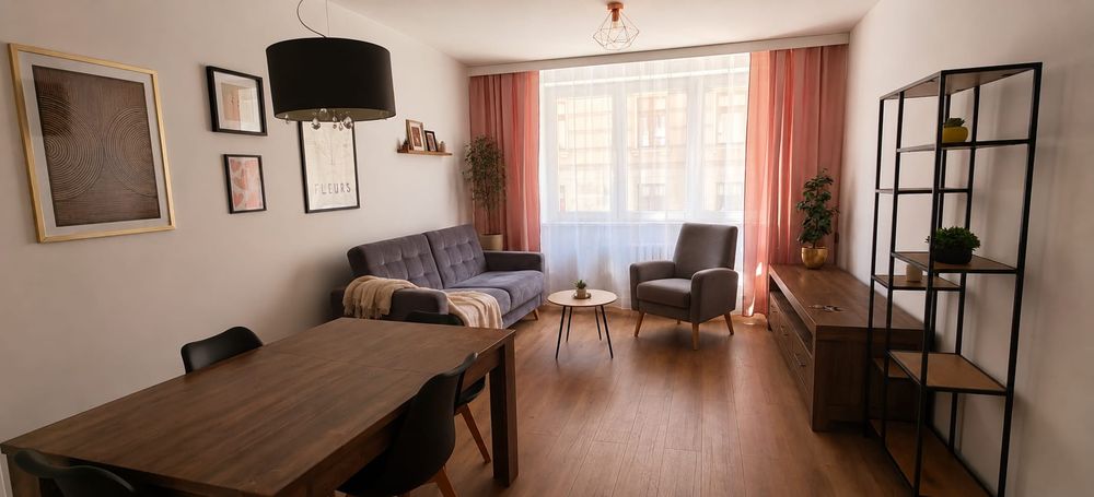 Wynajmę mieszkanie M3 w Cieszynie 47m2 po remoncie