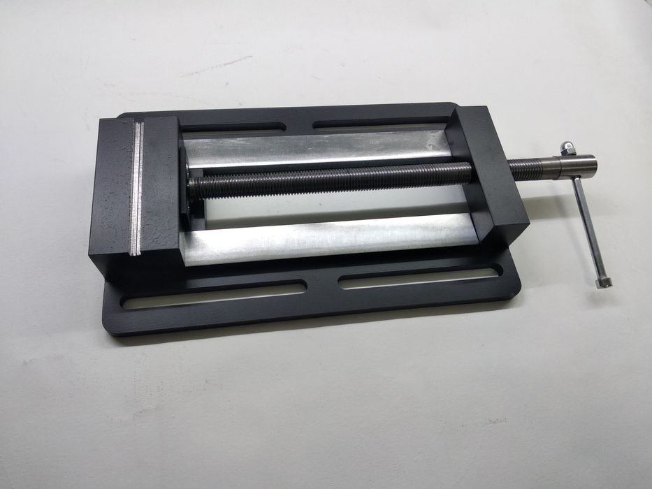 Тиски, лещата, станочные тиски