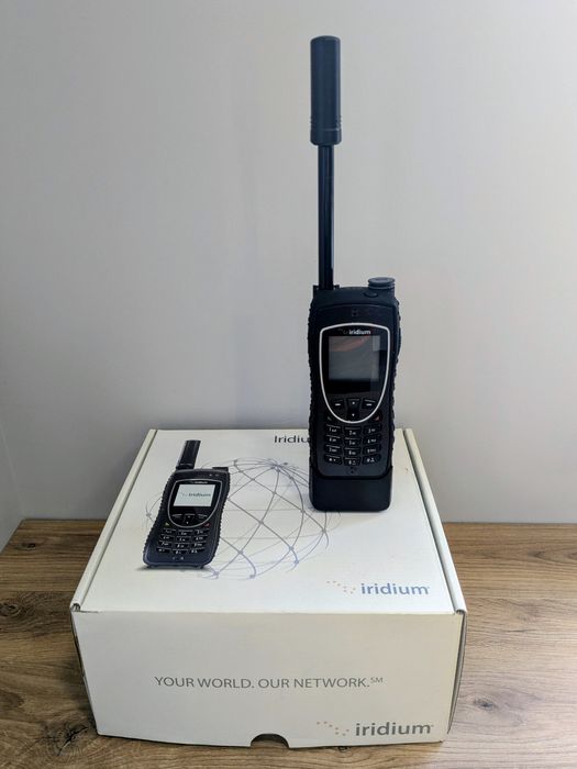 Супутниковий телефон Iridium 9575 Extreme