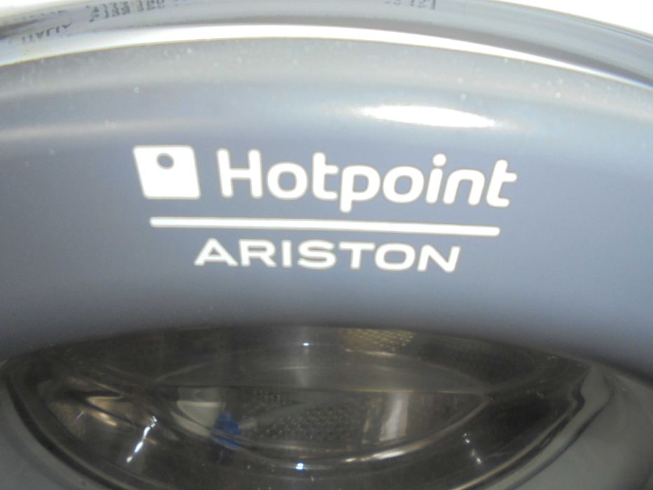 Maquina lavar - ARISTON 8 kg. / Com garantia / Òtimo estado