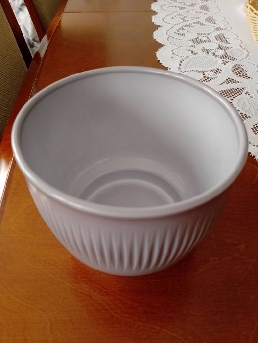 Ceramiczna donica, osłonka jak nowa