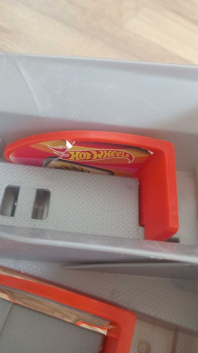 Rekin hot wheels
