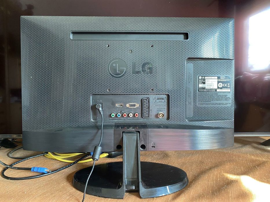 Tv/Monitor/Ecrã LG 22 Polegadas