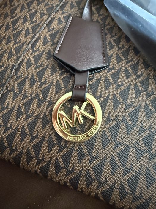 Torebka Michael Kors – shopper / tote (monogram MK)