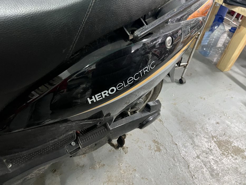 Электроскутер Hero Electric Optima 250Вт