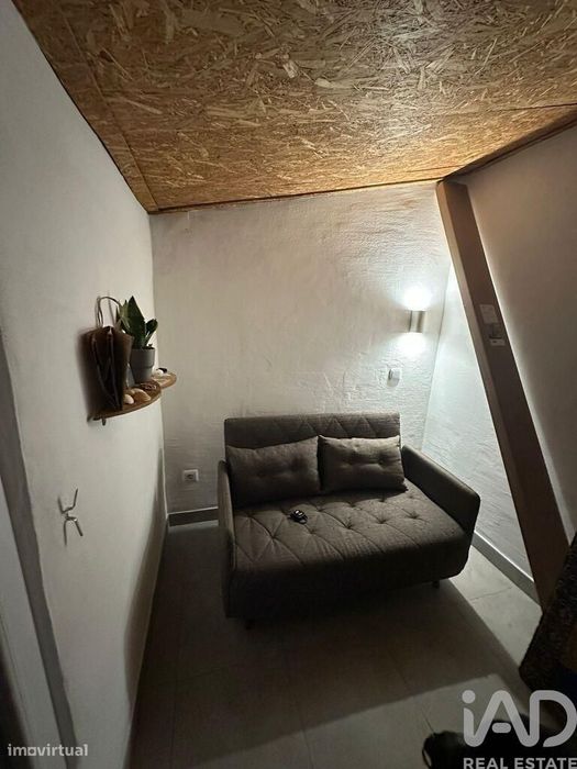 Casa / Villa T1 em Charneca de Caparica e Sobreda