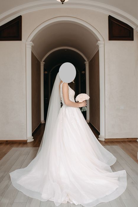 Весільна сукня розмір S 42