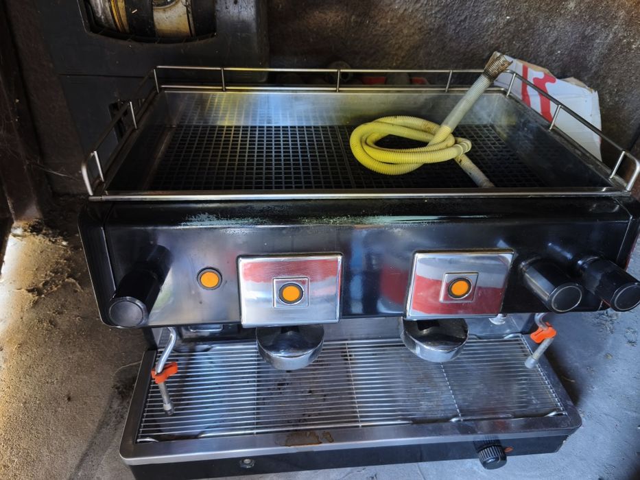 Máquina de café Brasília 2 grupos