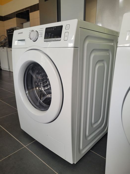 Oferujemy pralkę firmy Samsung 8 kg 1400 obr z możliwością dostawy