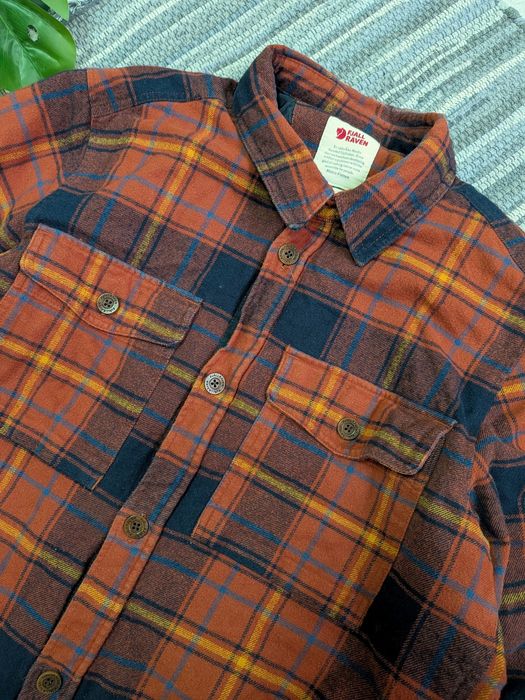 Трекінгова тактична куртка овершот Fjallraven розмір L