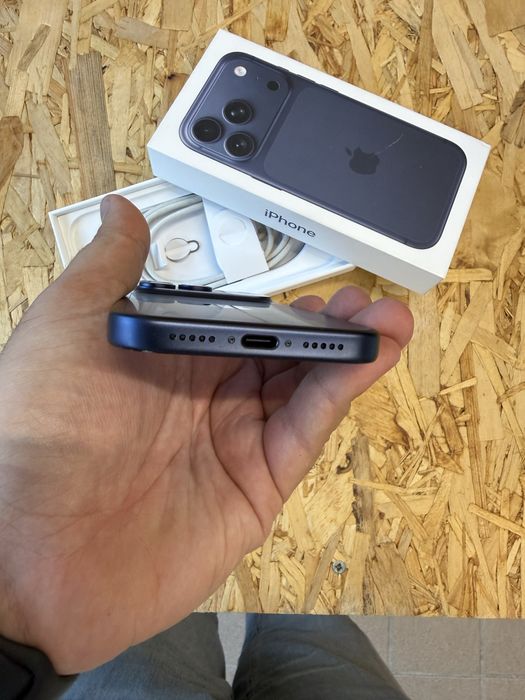 iPhone 17 Pro Deep Blue 256Gb
