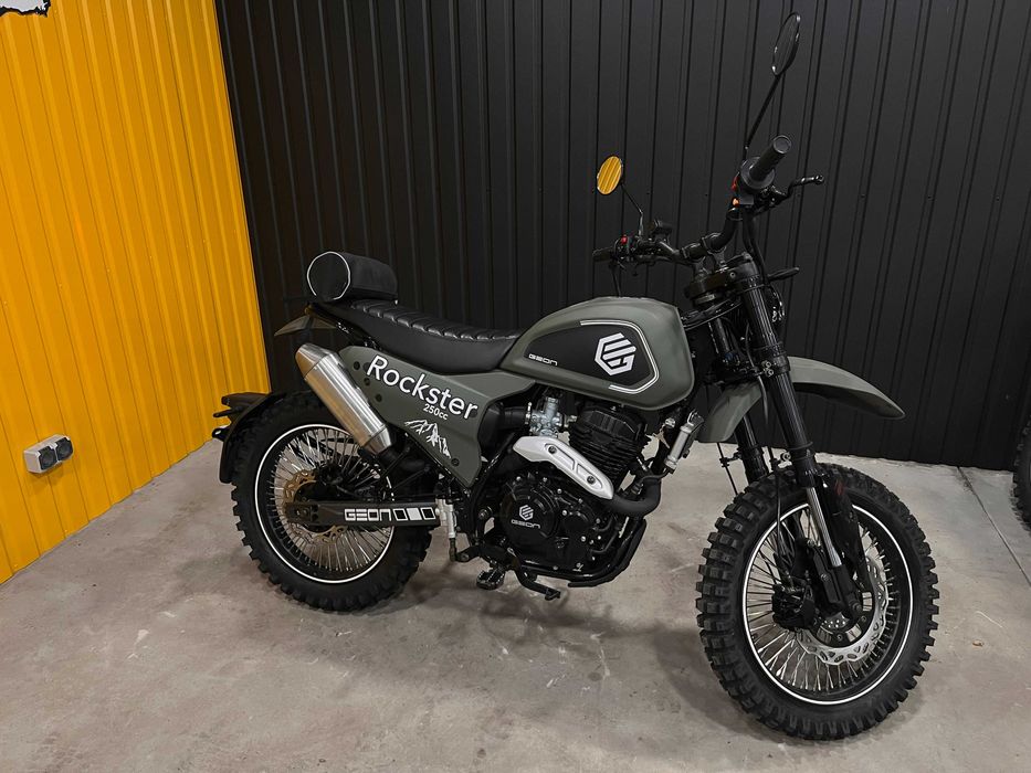 Мотоцикл GEON ROCKSTER 250 (SOHC 17/17 Off-Road)