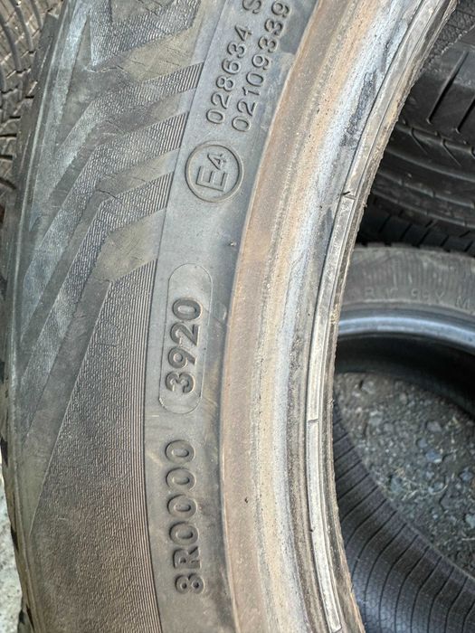 Шини VREDESTEIN 245/45 R17 99Y Quatrac Pro, всесезонна резина