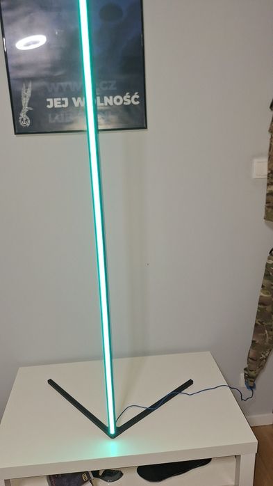 Lampa stojąca Led