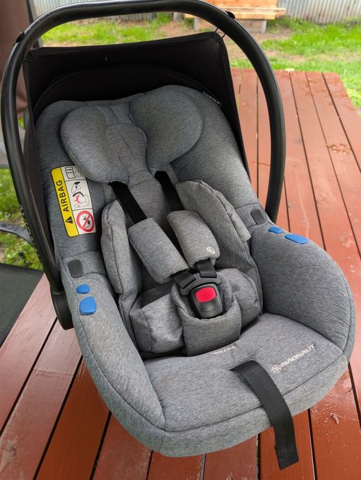 Avionaut Pixel + baza ISOFIX Komplet Nosidełko