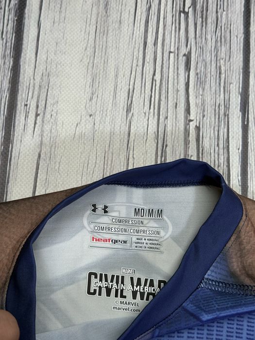 Under armour компрессионная футболка оригинал m размер термо