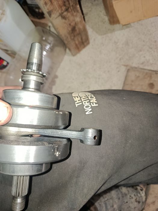 Продам колінвал на viper zs125j