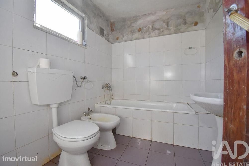 Casa de aldeia T4 em São Miguel, Santa Eufémia e Rabaçal de 140,00 m2