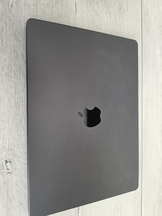 Macbook Pro 14 cali M4