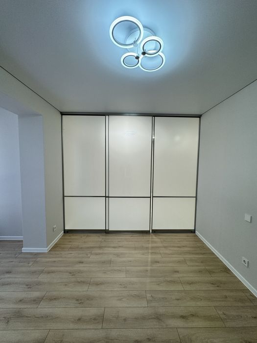 Продаж! Однокімнатна квартира з ремонтом