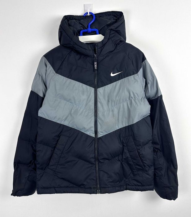 Kurtka puchowa NIKE czarna zimowa r. S