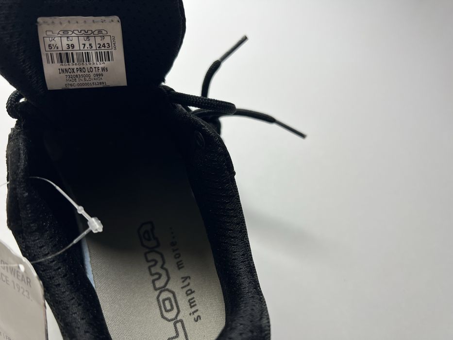 39-24.3см ОРИГІНАЛ 100% Кросівки LOWA INNOX PRO LO Tf 320835 0999