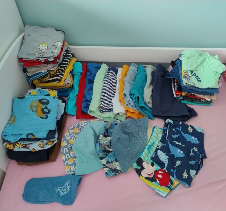 Zestaw ubrań, ciuszków dla chłopca firmowe 110-122