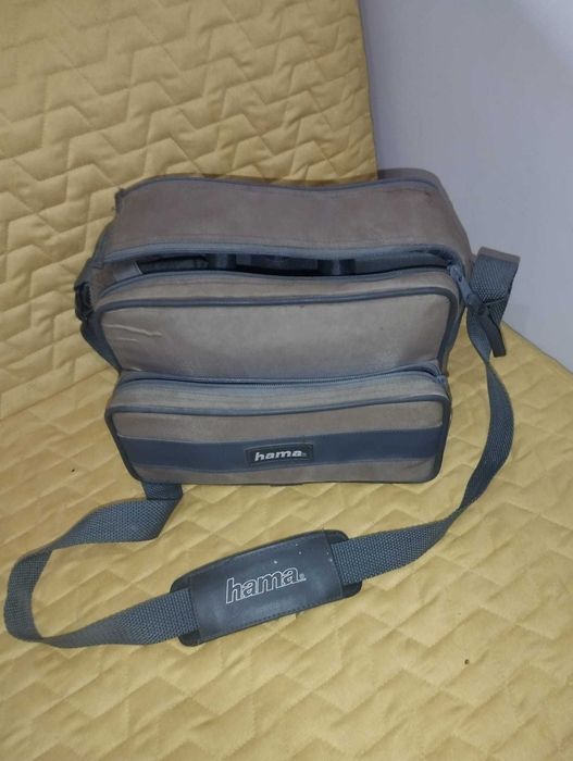 Zenit 12XP (com mala, 2 capas, flash, equipamento limpeza e manuais)