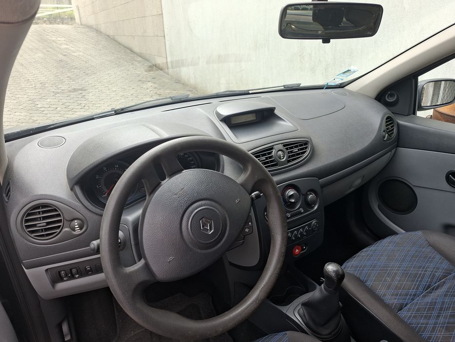 Renault clio 1200