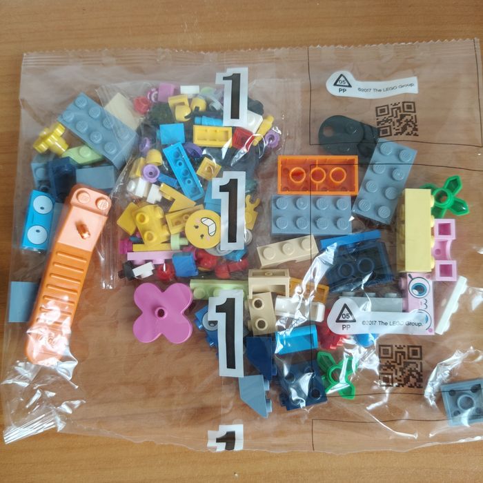 lego, нові пакетики по 100 грн.