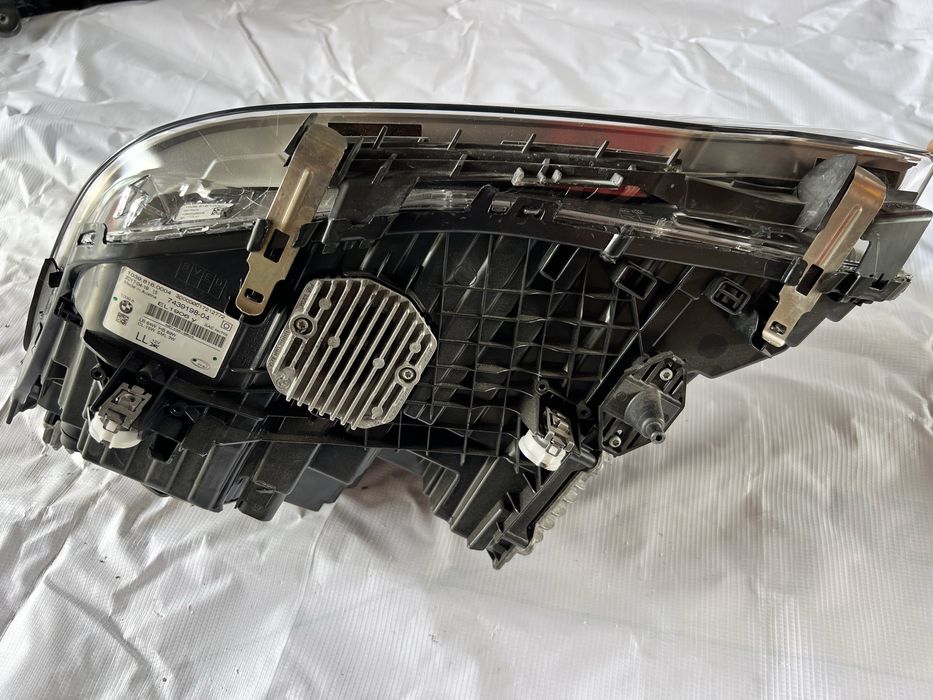 bmw g30 adaptive led 1039.816.0004 права з блоками в наявності