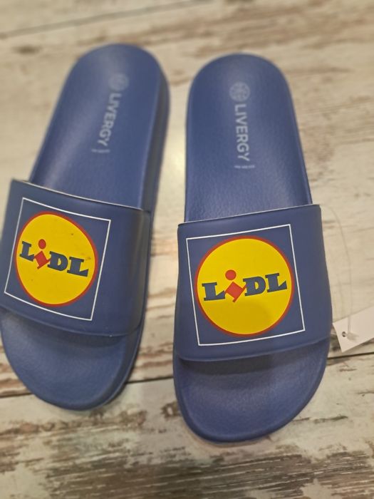 Sprzedam nowe klapki 43