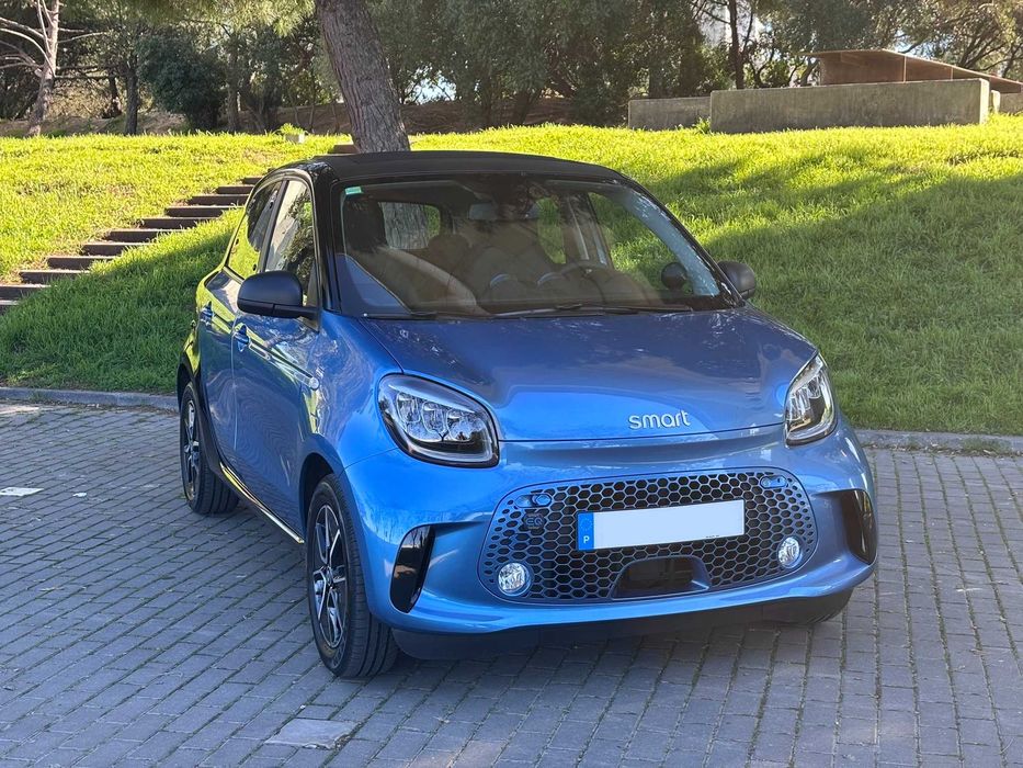 Smart Forfour EQ Passion + Pack Exclusive - CABRIO 2023 NACIONAL | Full LED | Carregador Rápido 22 kW | 25.000 Km