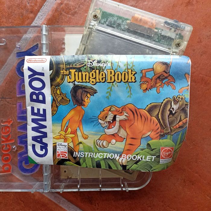 Game Boy Pocket Transparente com Caixa Original (DEFEITO)