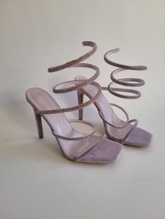 Nowe fioletowe liliowe sandałki na obcasie szpilki czółenka 40