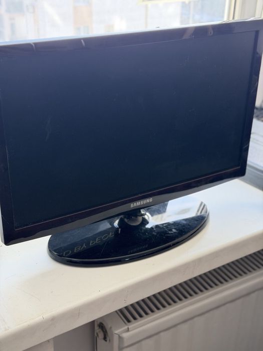 Телевізор Samsung UE19ES4000W