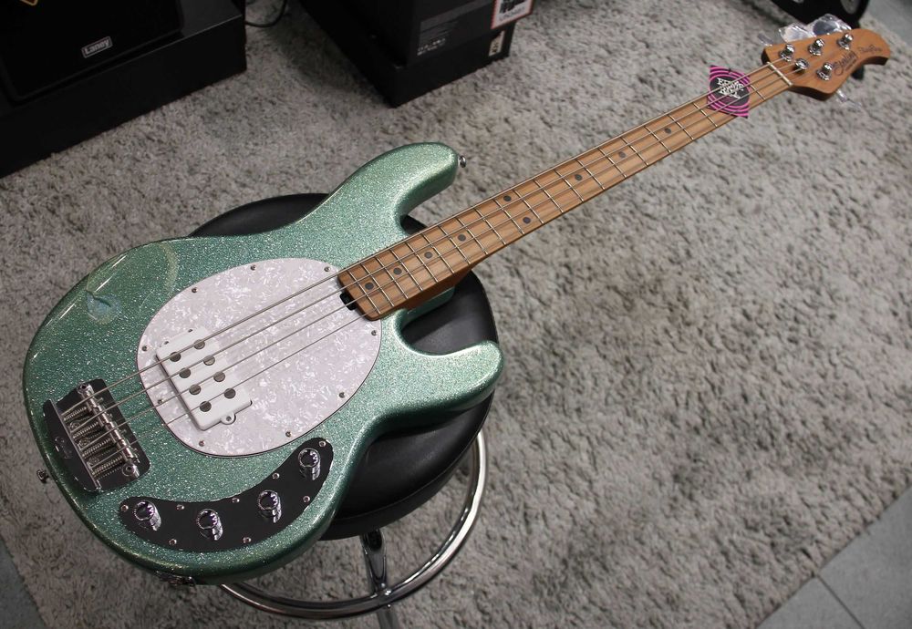 Gitara basowa Sterling by Music Man StingRay 34 SSK - nowa / uszkodzona!