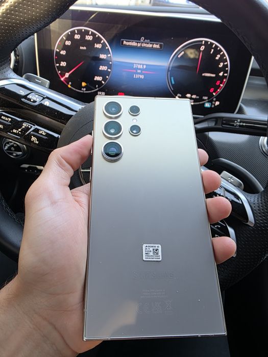 Samsung S24 ultra 512gb