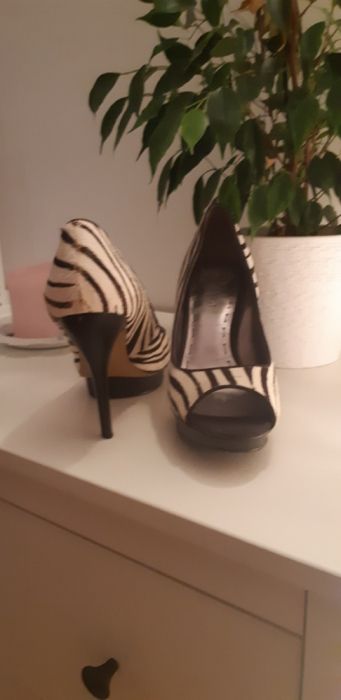 Szpilki Nine West