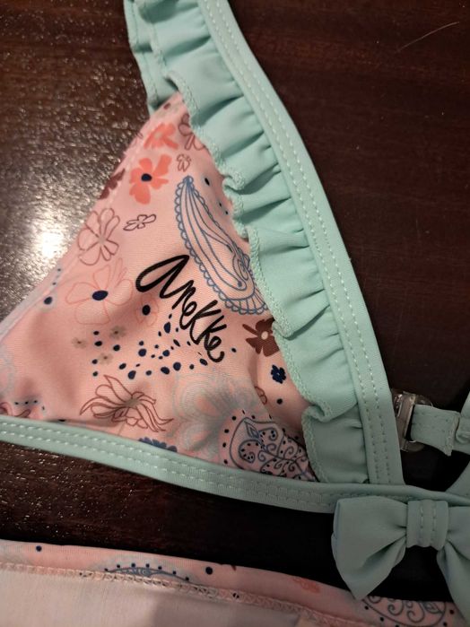 Bikini menina da marca Anekke
