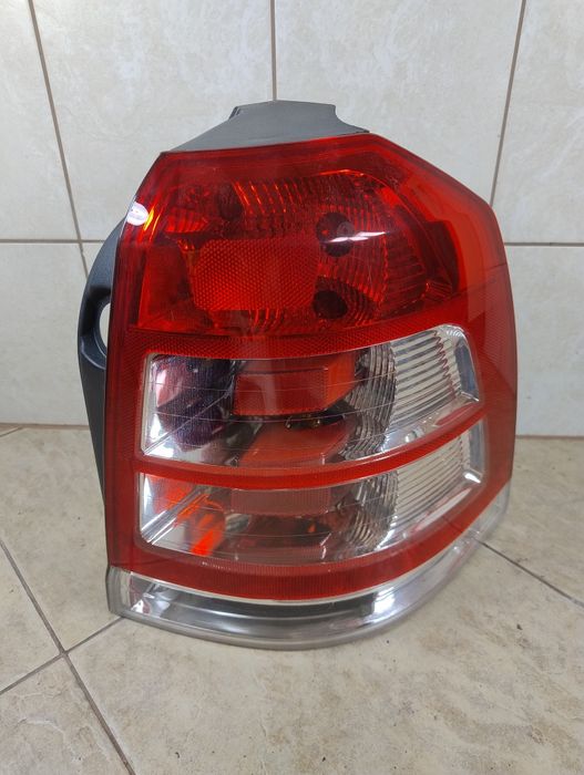Opel Zafira b lift lampa prawy tył wysyłka OLX Europa wkład zarowek