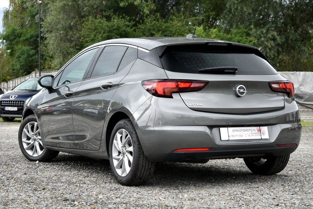 Opel Astra AUTOMAT  SKÓRA Alusy LED Navi parktroniki IDEALNA