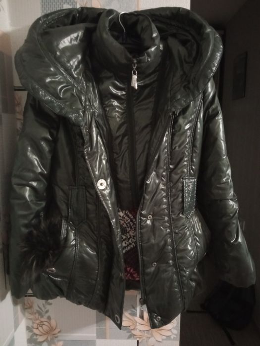 Жіноча зимова куртка