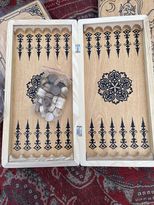 Нарды настольная игра