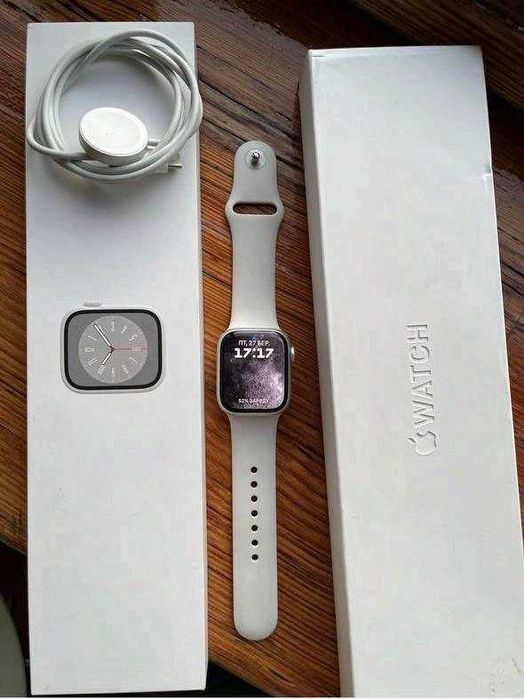 Apple Watch Series 8 Starlight 41mm