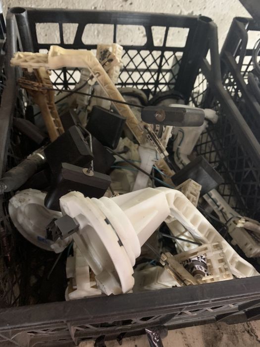 Датчики уровня топлива w210(седан,универсал)