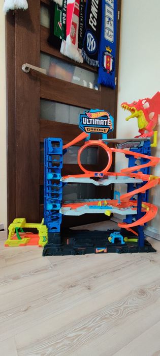 ultimate garage hot wheels