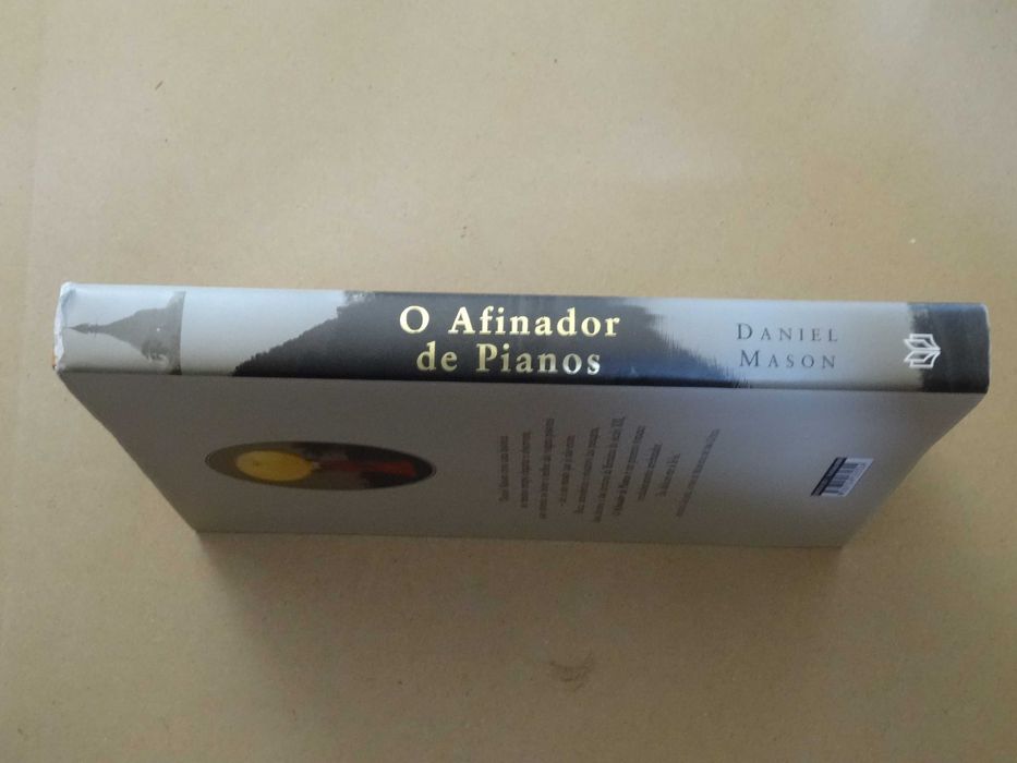 O Afinador de Pianos de Daniel Mason