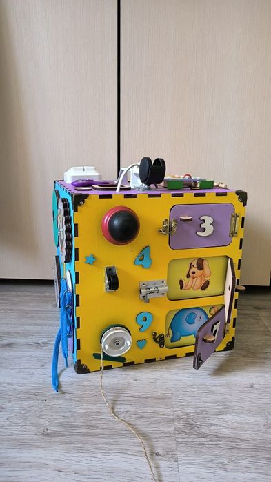 Бизикубик (бизиборд) 30*30*30