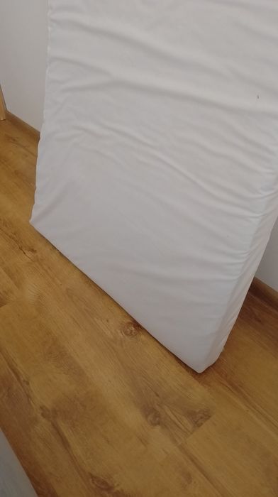 Sprzedam materac 160/80.